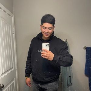 Meet your Posher, Eddy